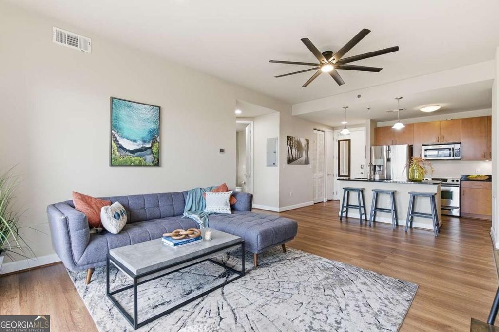 Photo of 711 Cosmopolitan Drive NE #517, Atlanta, GA 30324 (MLS # 10693452)