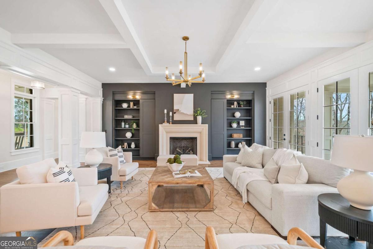 310 Timberview TRL