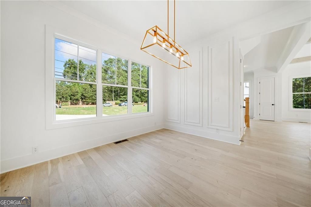 JOHNSON FERRY ESTATES (SEE BENTHILL) - Residential Lease