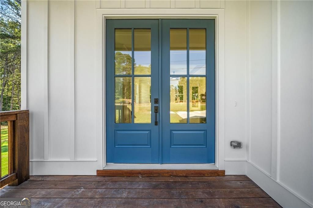 JOHNSON FERRY ESTATES (SEE BENTHILL) - Residential Lease