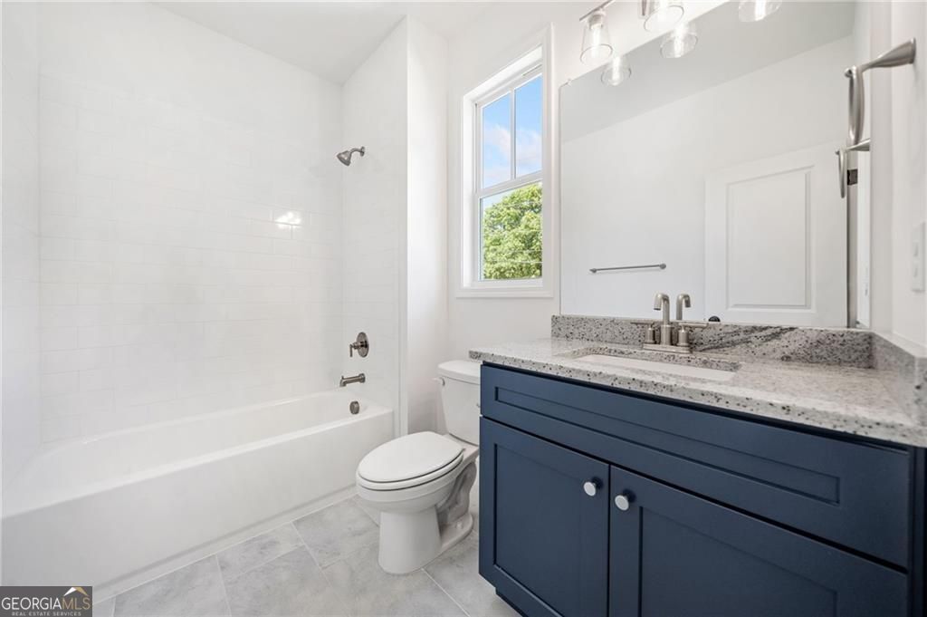 JOHNSON FERRY ESTATES (SEE BENTHILL) - Residential Lease