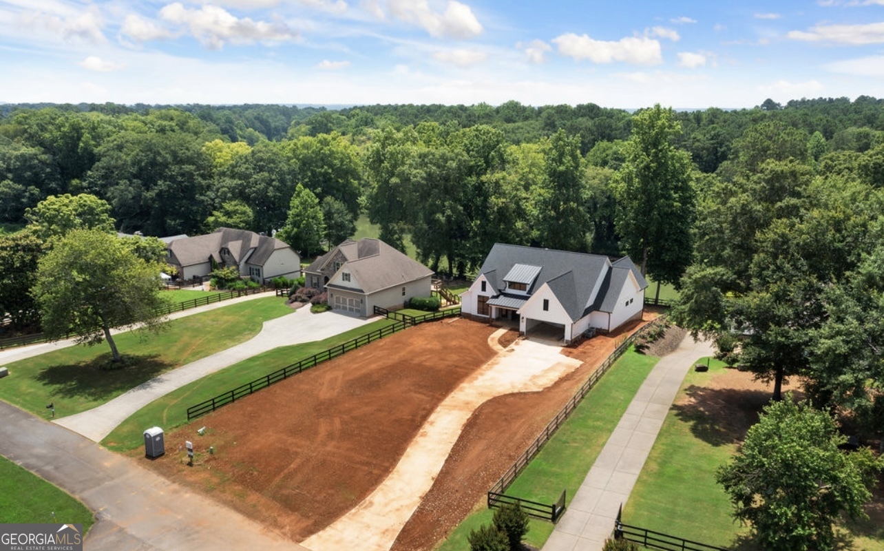 27 Linda RD SW
