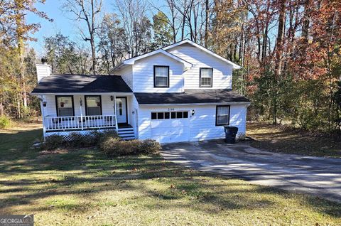 A home in Riverdale