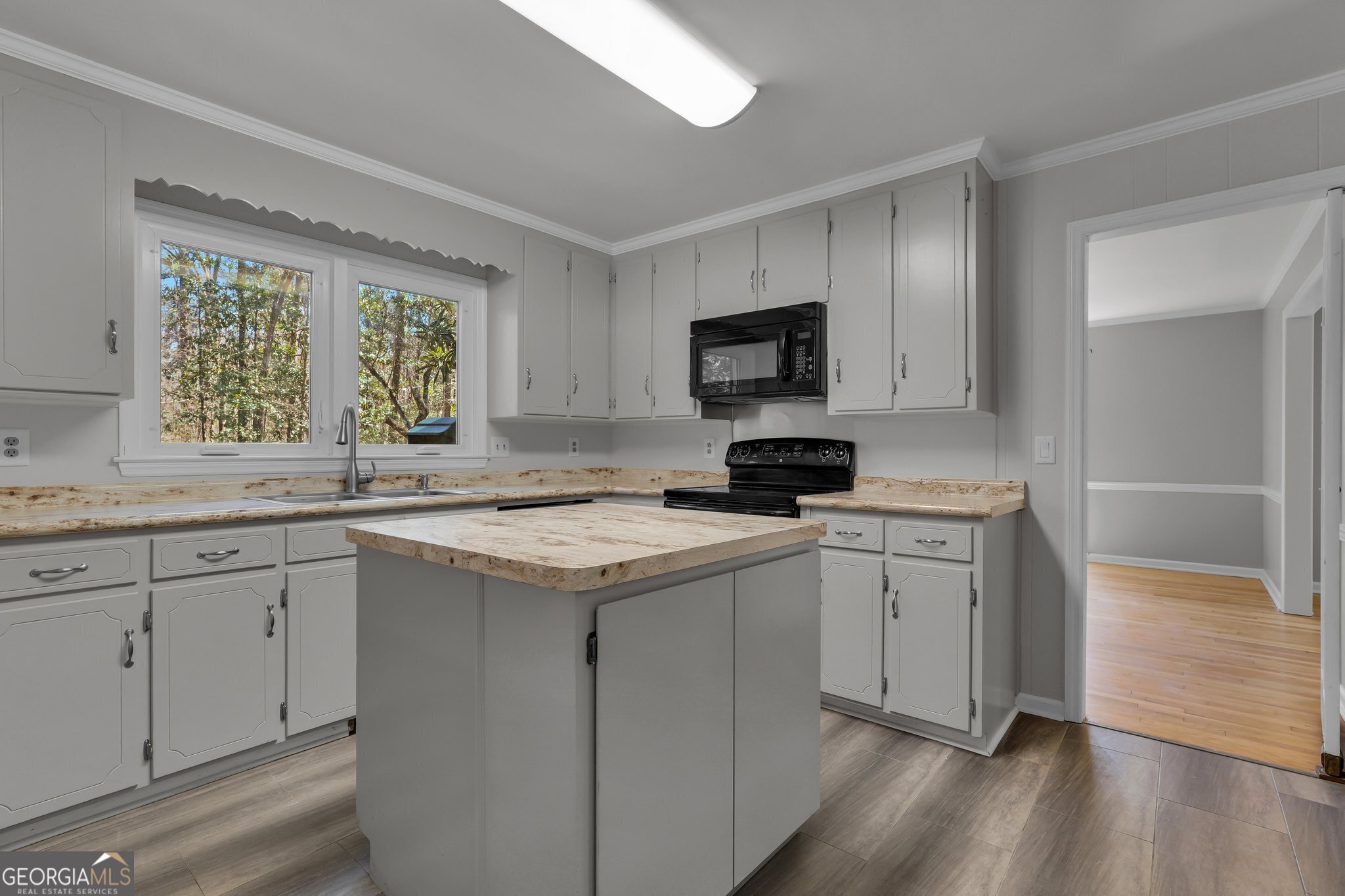 Statesboro, Georgia 30458, United States, 3 Bedrooms Bedrooms, ,2 BathroomsBathrooms,Residential,Pending,78967