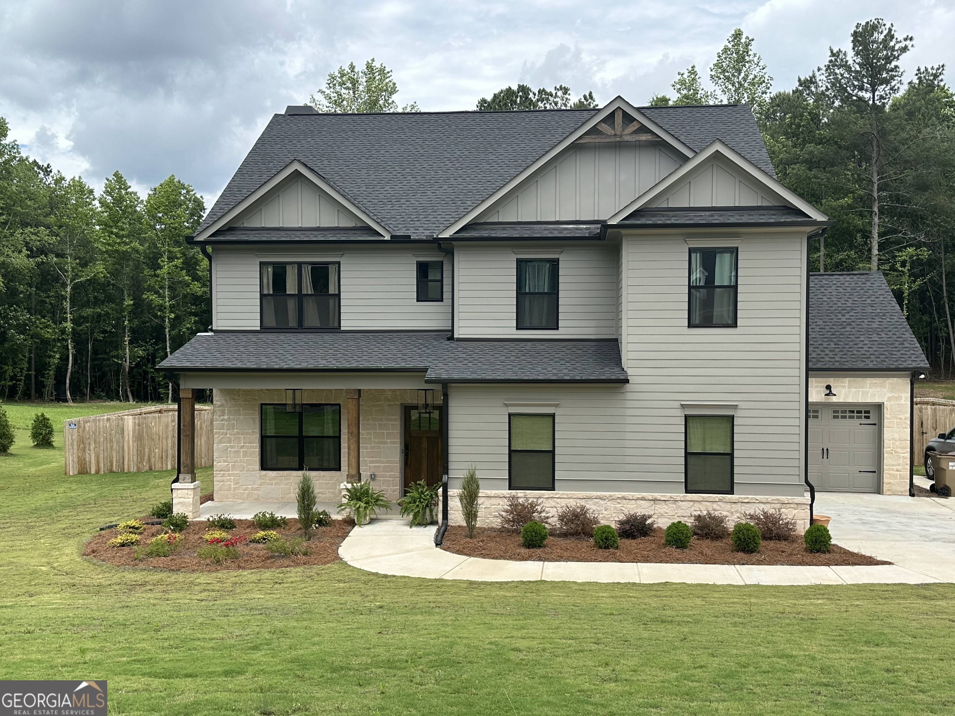 311 Rockwell Church RD NW
