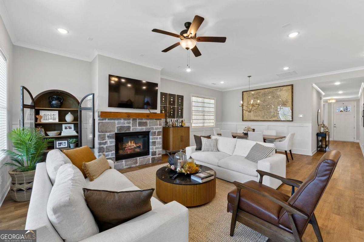 1160 Providence LOOP