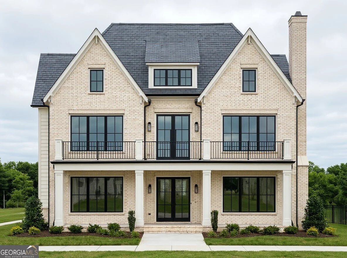 595 E Main Street