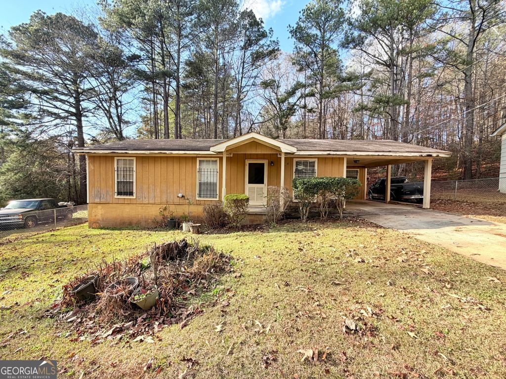 Photo of 7118 Pineneedle Drive SW, Covington, GA 30014 (MLS # 10655211)