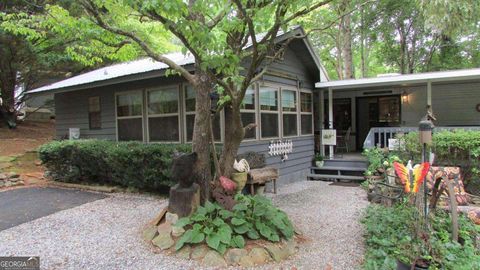 21 Happy TRL Cleveland GA 30528
