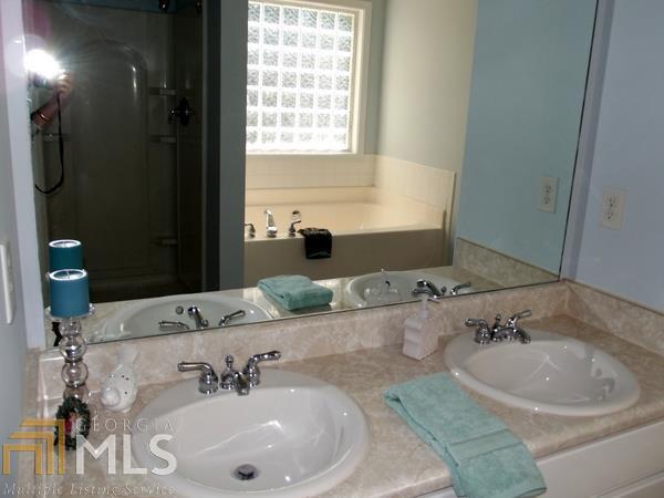 Summergrove - Residential
