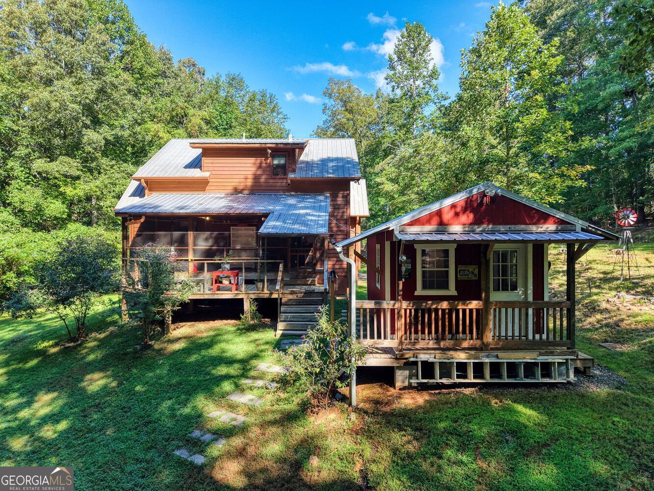 2110 Brasstown LN