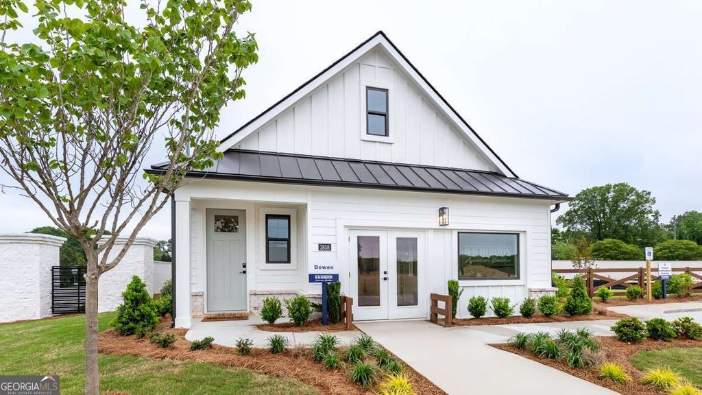 Photo of 1494 LONGWING Lane, Marietta, GA 30066 (MLS # 10784106)