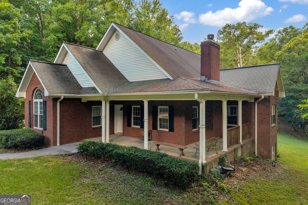 Photo of 4165 Prather Bridge Road, Toccoa, GA 30577 (MLS # 10820976)