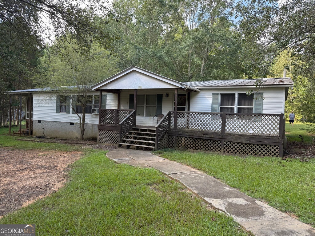 Photo of 3515 Hutcheson Ferry Road, Whitesburg, GA 30185 (MLS # 10836089)
