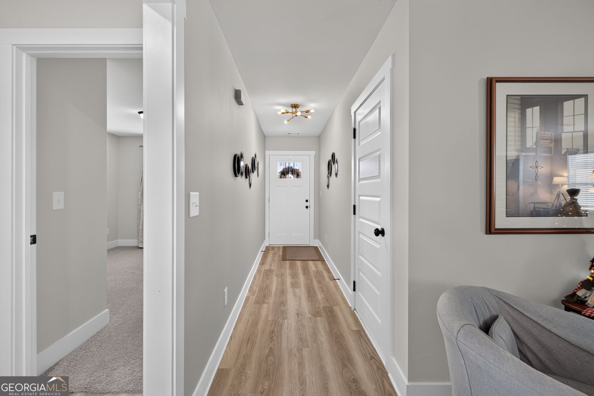 1093 Jeannine LN