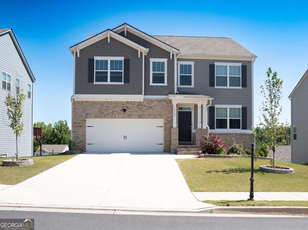 Photo of 4740 Burningbush Way, Cumming, GA 30040 (MLS # 10773212)