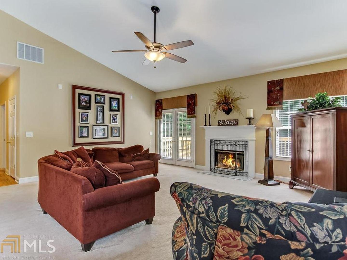 Heritage Crest - Residential