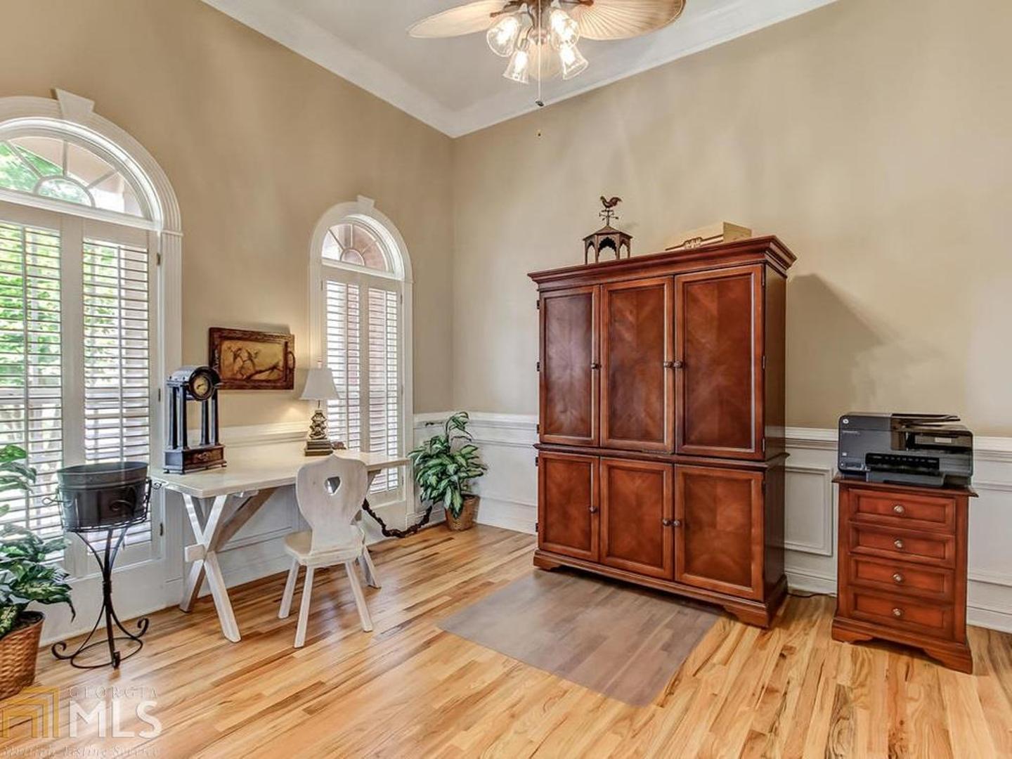 Heritage Crest - Residential