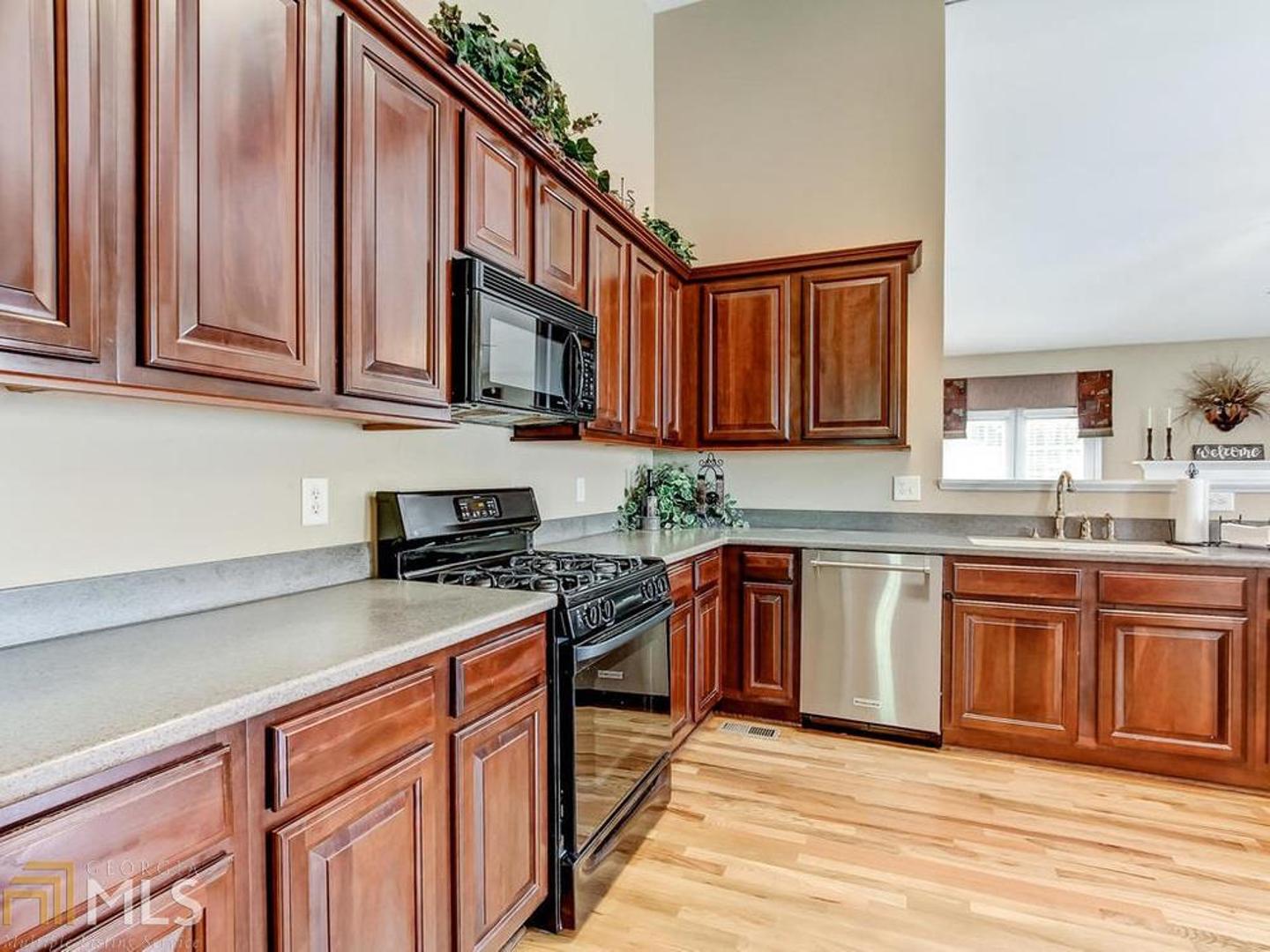 Heritage Crest - Residential