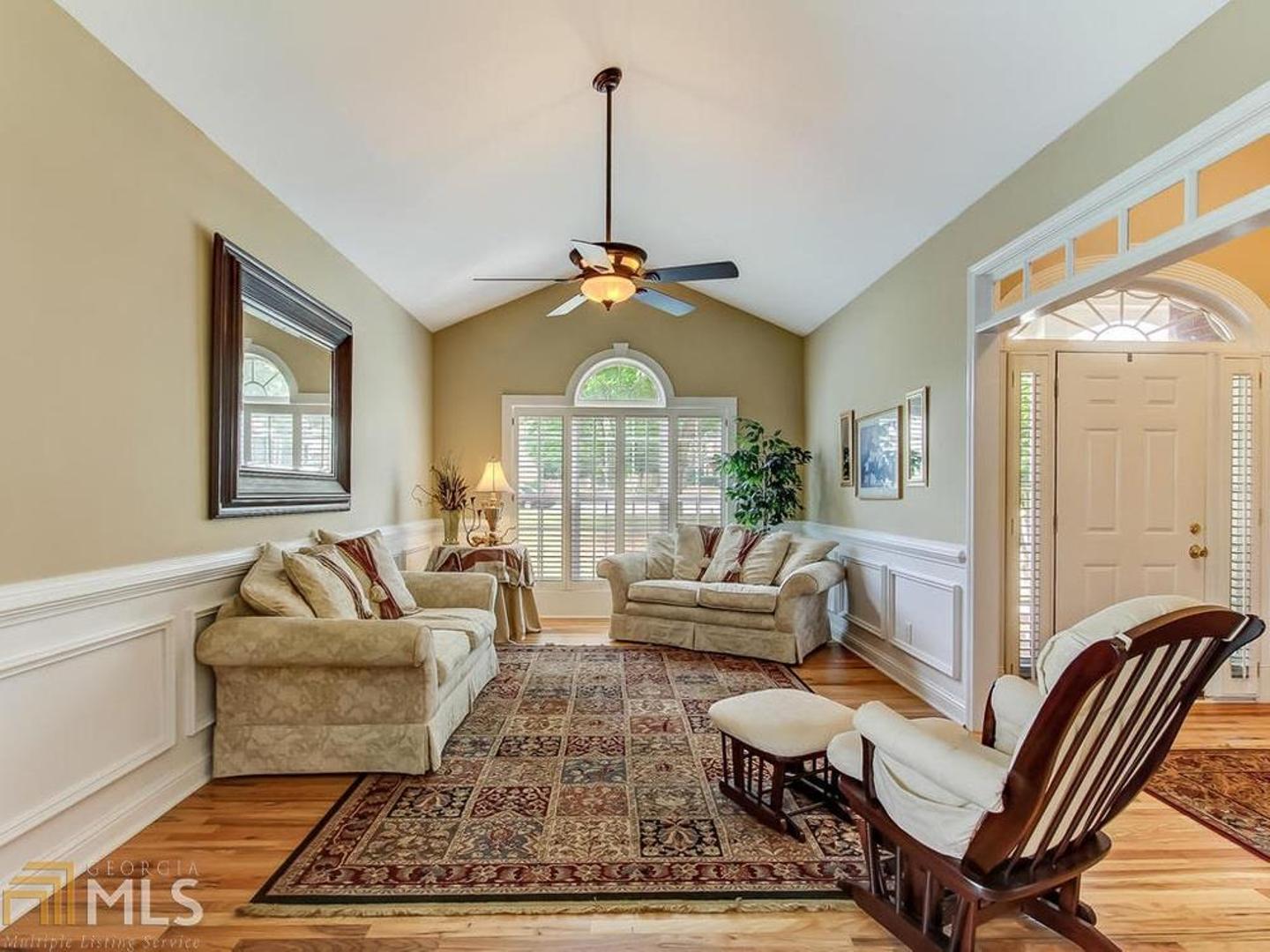 Heritage Crest - Residential