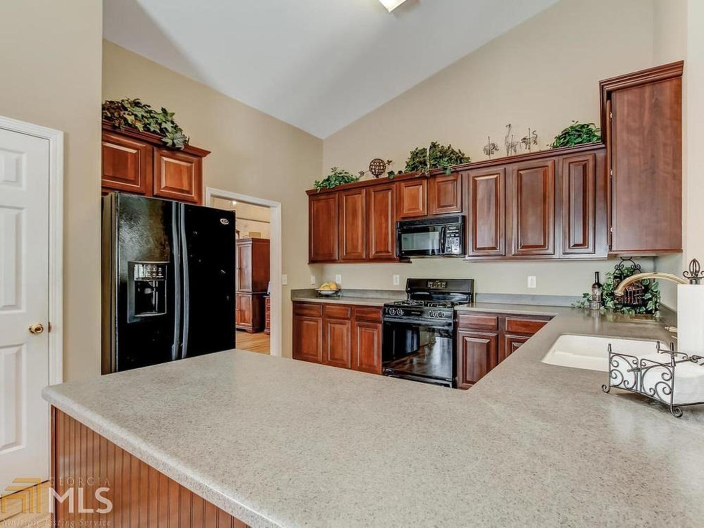 Heritage Crest - Residential