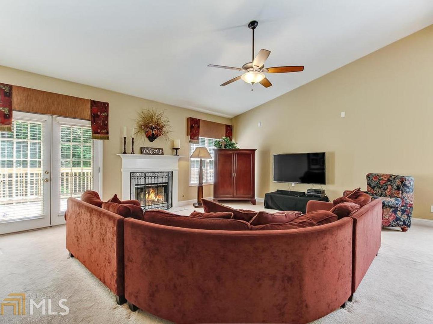 Heritage Crest - Residential