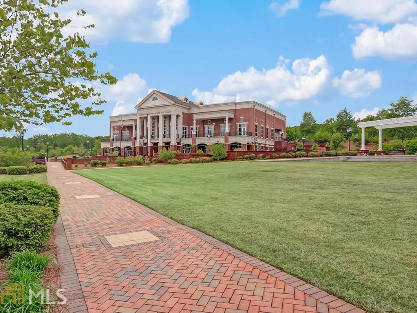 Heritage Crest - Residential