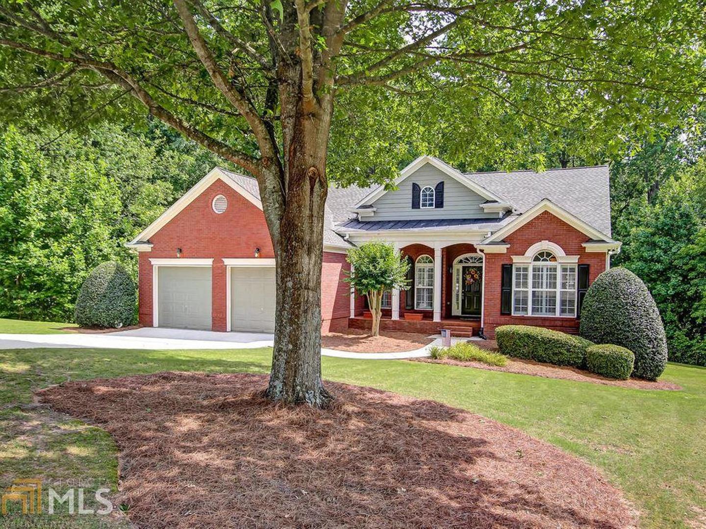 Heritage Crest - Residential