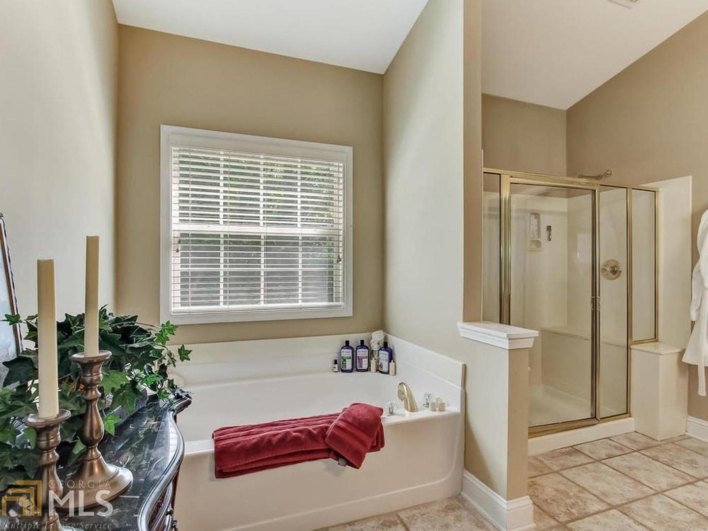 Heritage Crest - Residential
