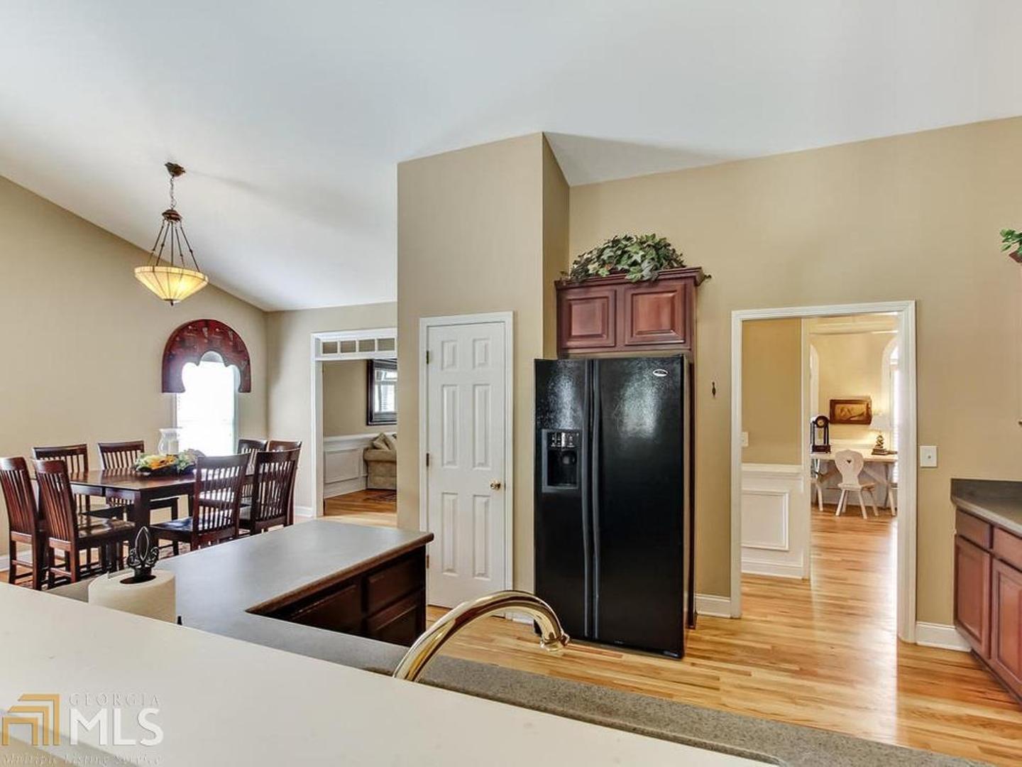 Heritage Crest - Residential