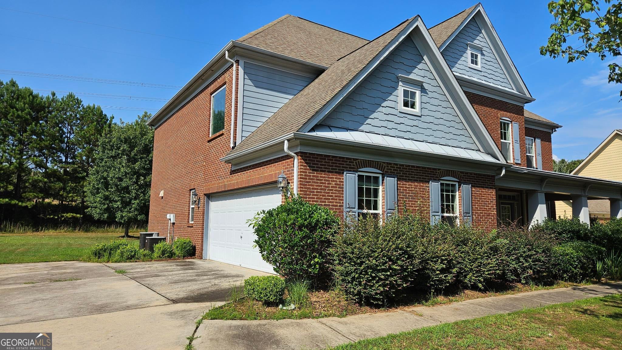 7048 Blue Sky DR