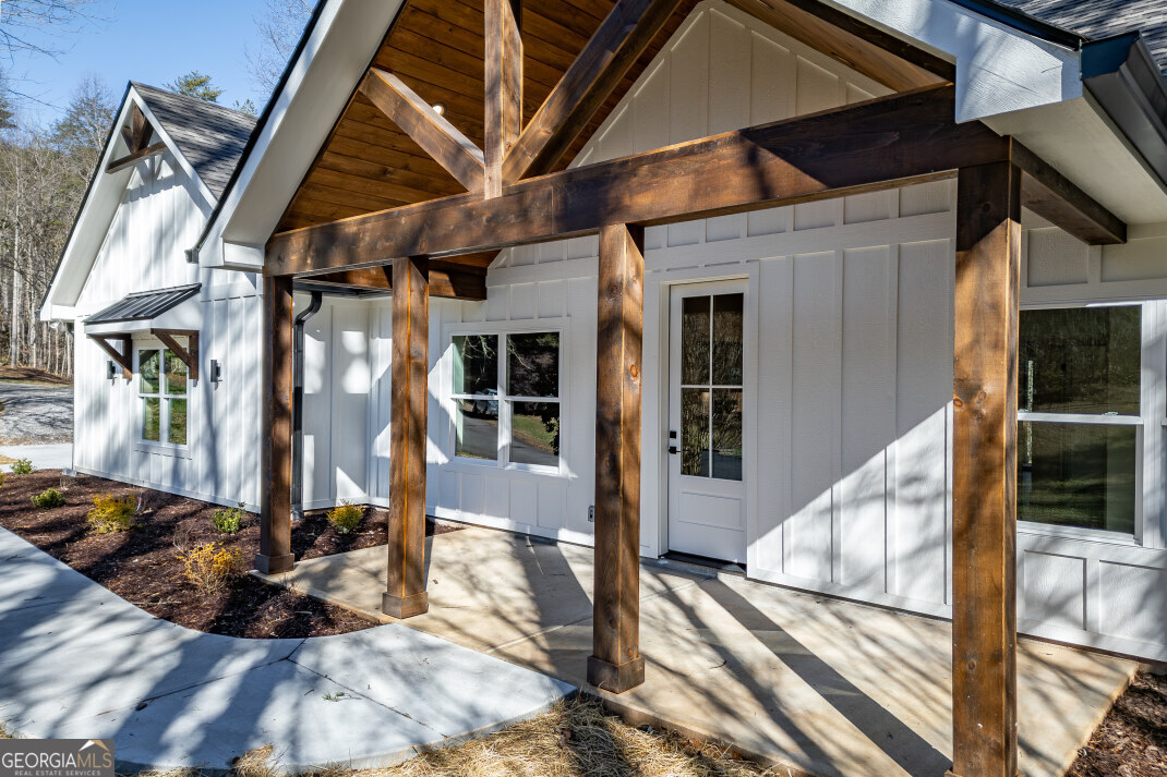 40 Huntington Ridge RD