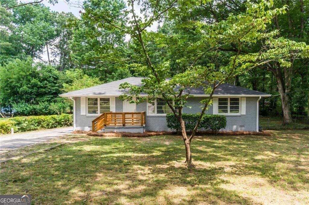 Photo of 2101 Brockett Road, Tucker, GA 30084 (MLS # 10872792)