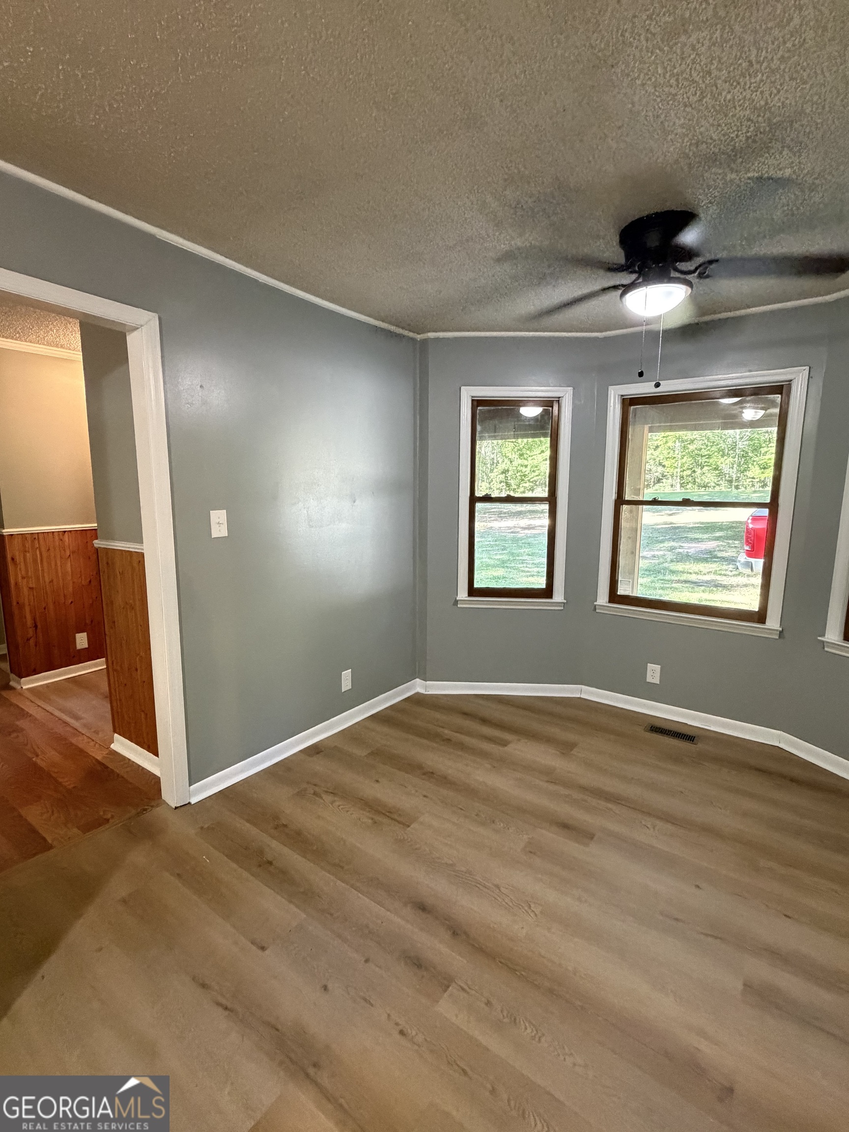 221 Oak Valley DR