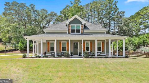 A home in Newnan