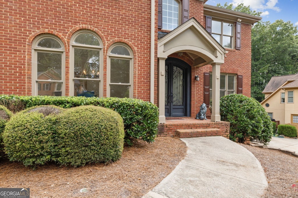 Photo of 5170 Deerlake Drive, Alpharetta, GA 30005 (MLS # 10820010)