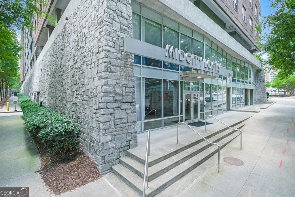 Photo of 845 Spring Street #416, Atlanta, GA 30308 (MLS # 10867406)