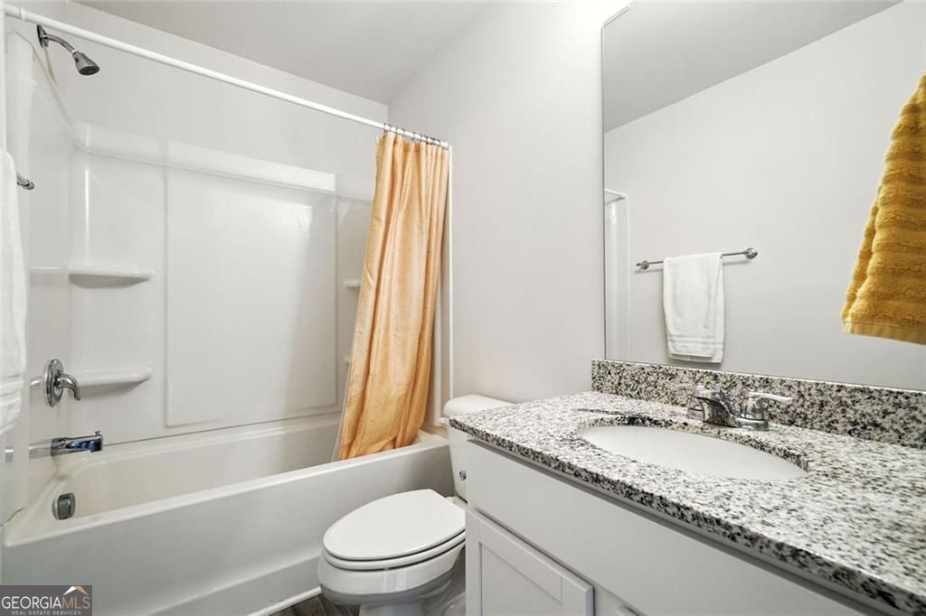 KINGSTON PARK - Residential