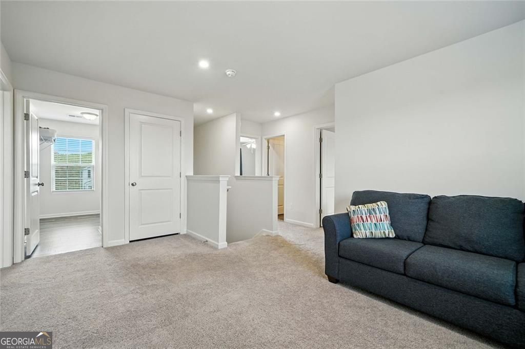 KINGSTON PARK - Residential