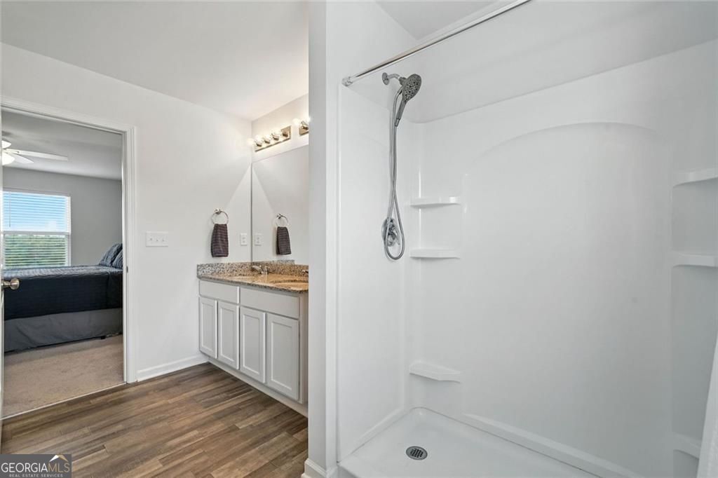 KINGSTON PARK - Residential