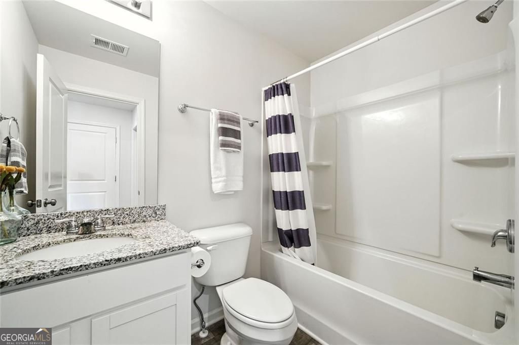 KINGSTON PARK - Residential