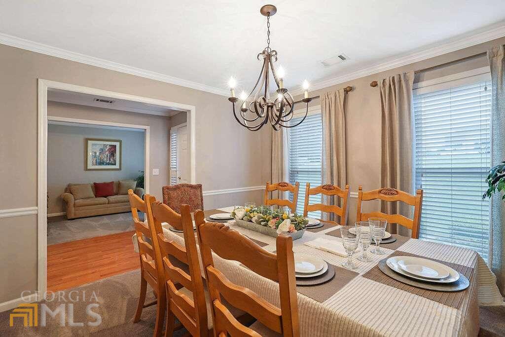 Alexander Manor - Residential
