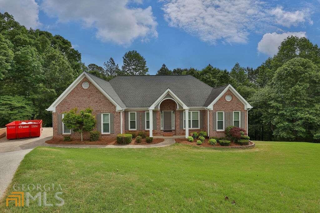 Alexander Manor - Residential