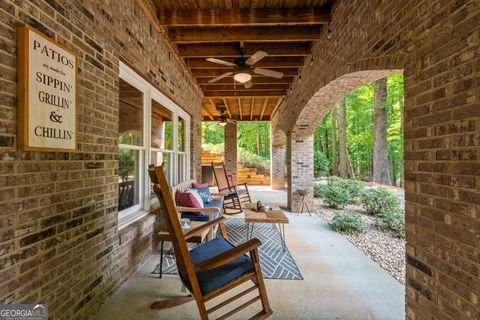 A home in Locust Grove