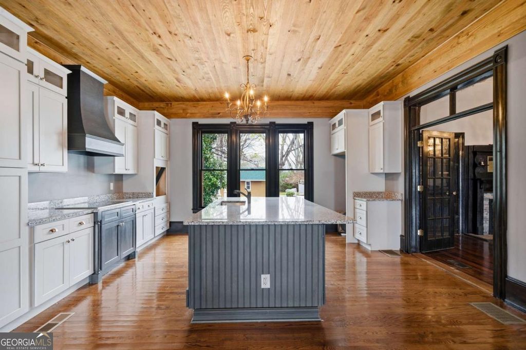 Photo of 108 King Street, Adairsville, GA 30103 (MLS # 10714916)