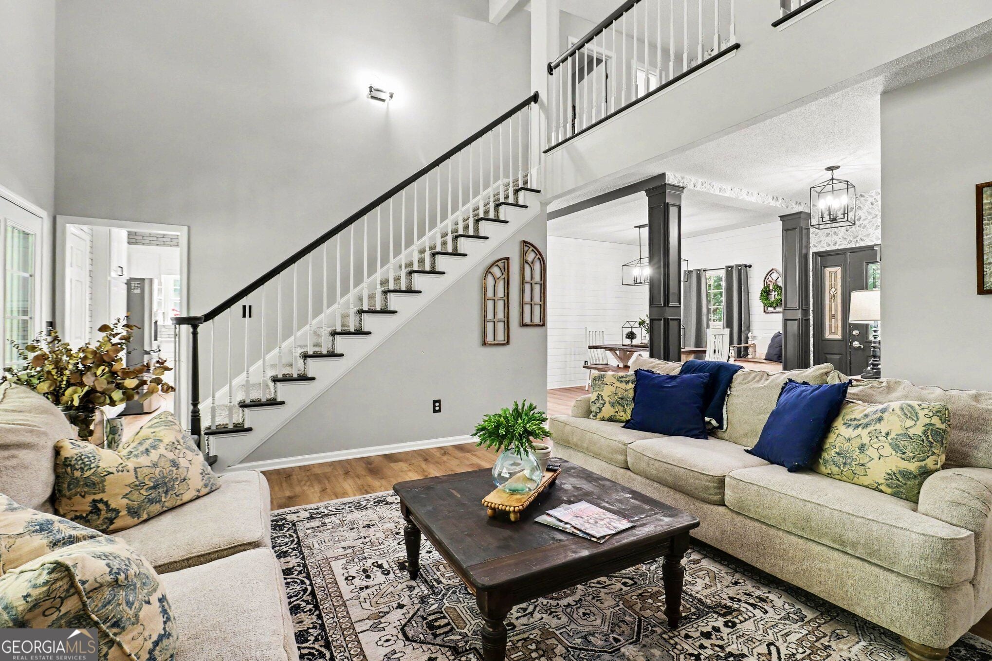 260 Nixon RD