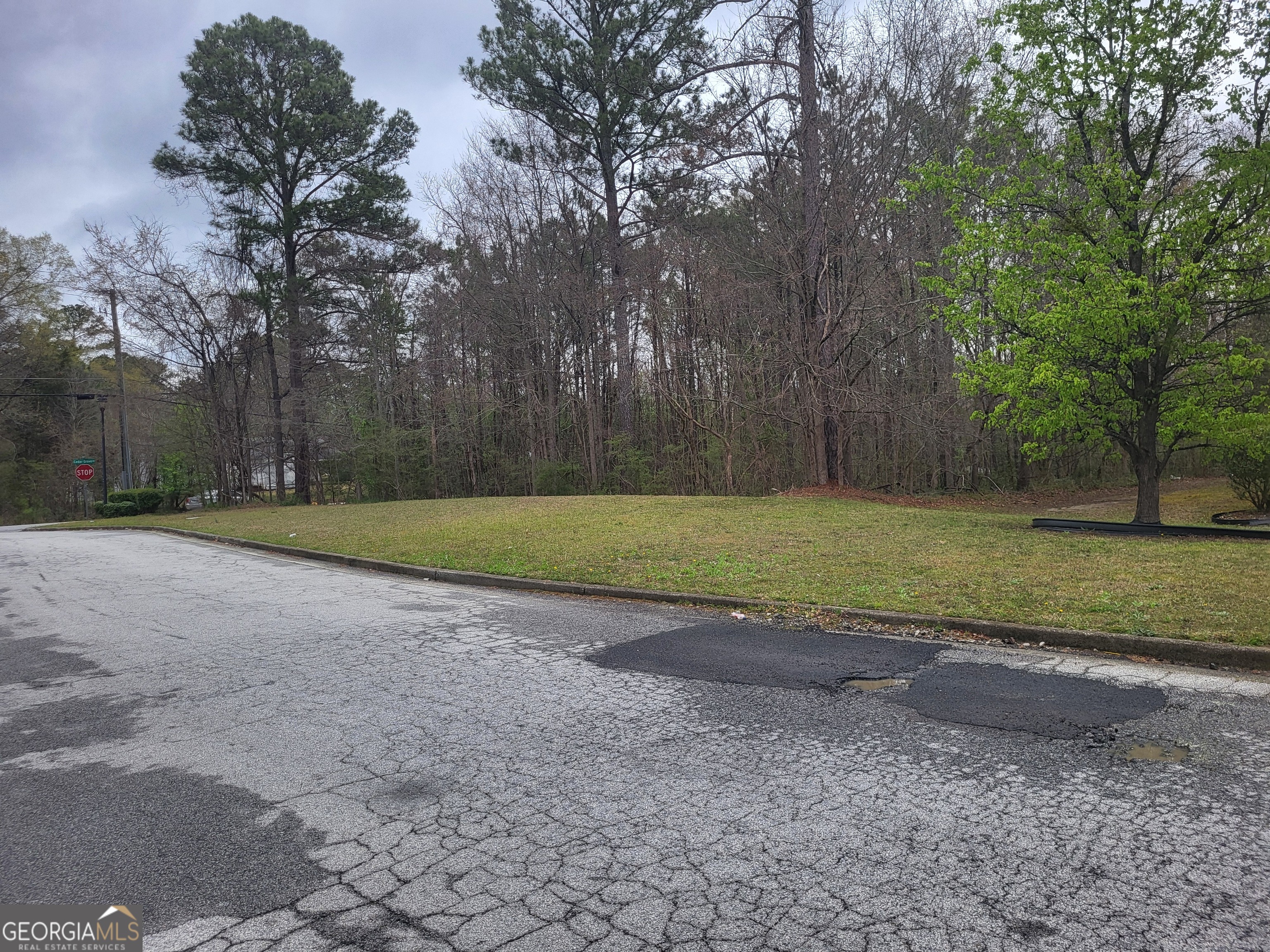 2123 Cedar Grove RD