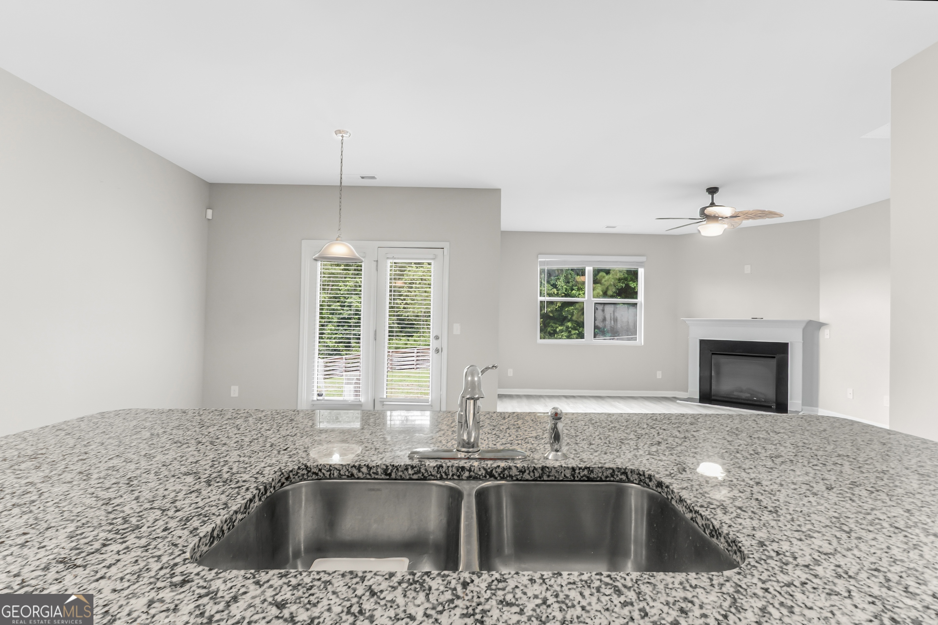 2319 Peach Blossom PASS