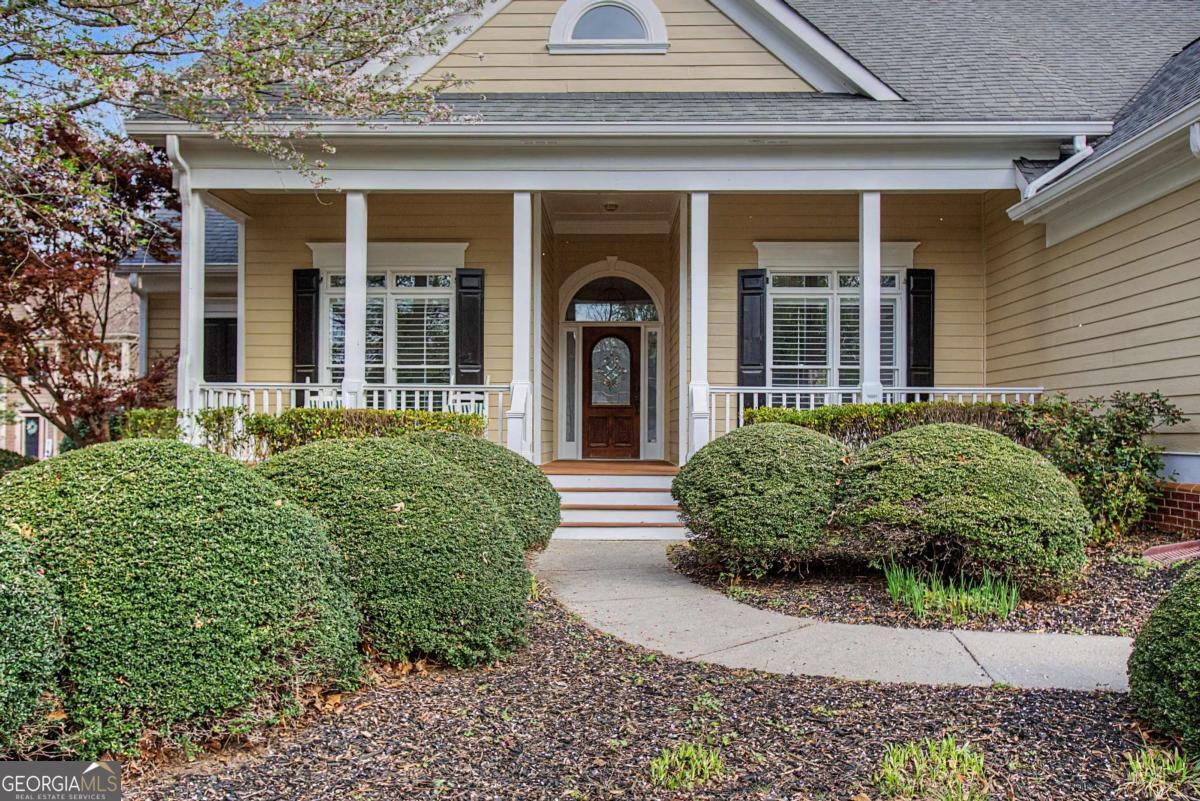 5043 Hickory Hills DR