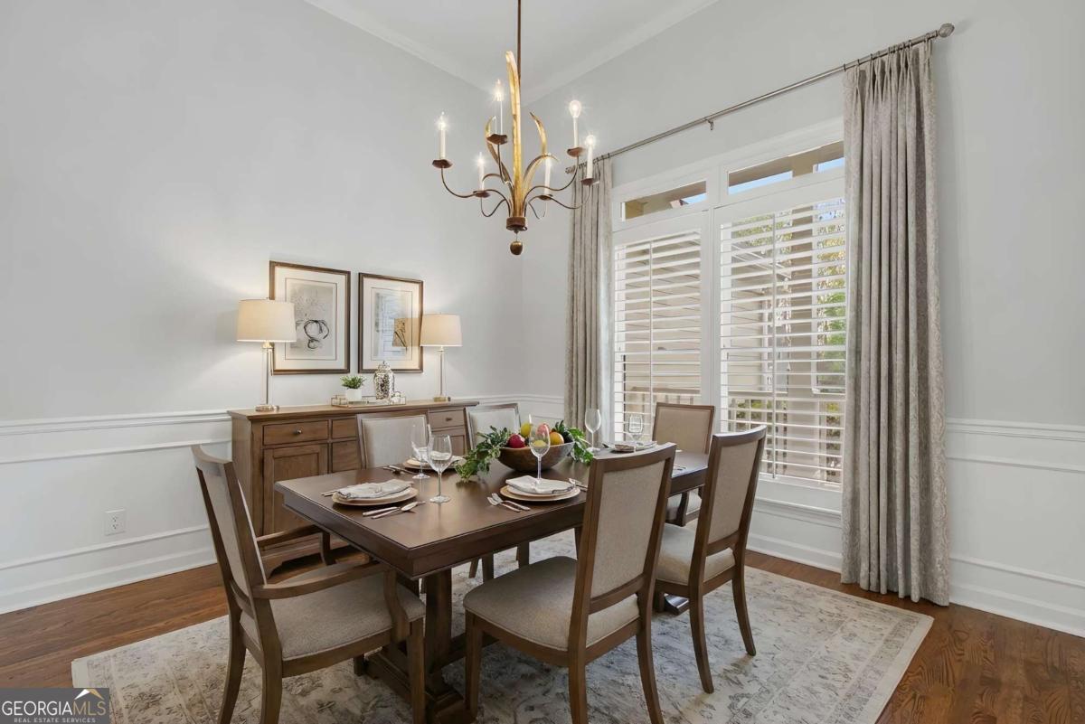 5043 Hickory Hills DR